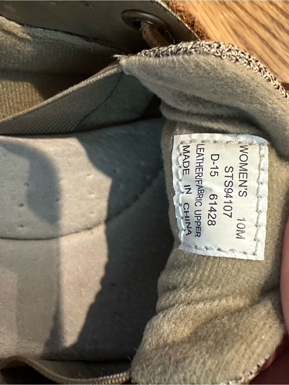 Women’s Sperry Brown Leather Boat Shoes with Tan Accents | Size 10 - Picture 6 of 8